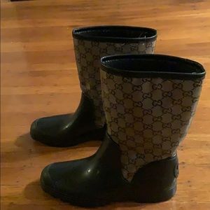Gucci rain boots